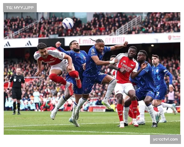 特写:阿森纳角球战术奏效,萨利巴力压对方中卫头球破僵